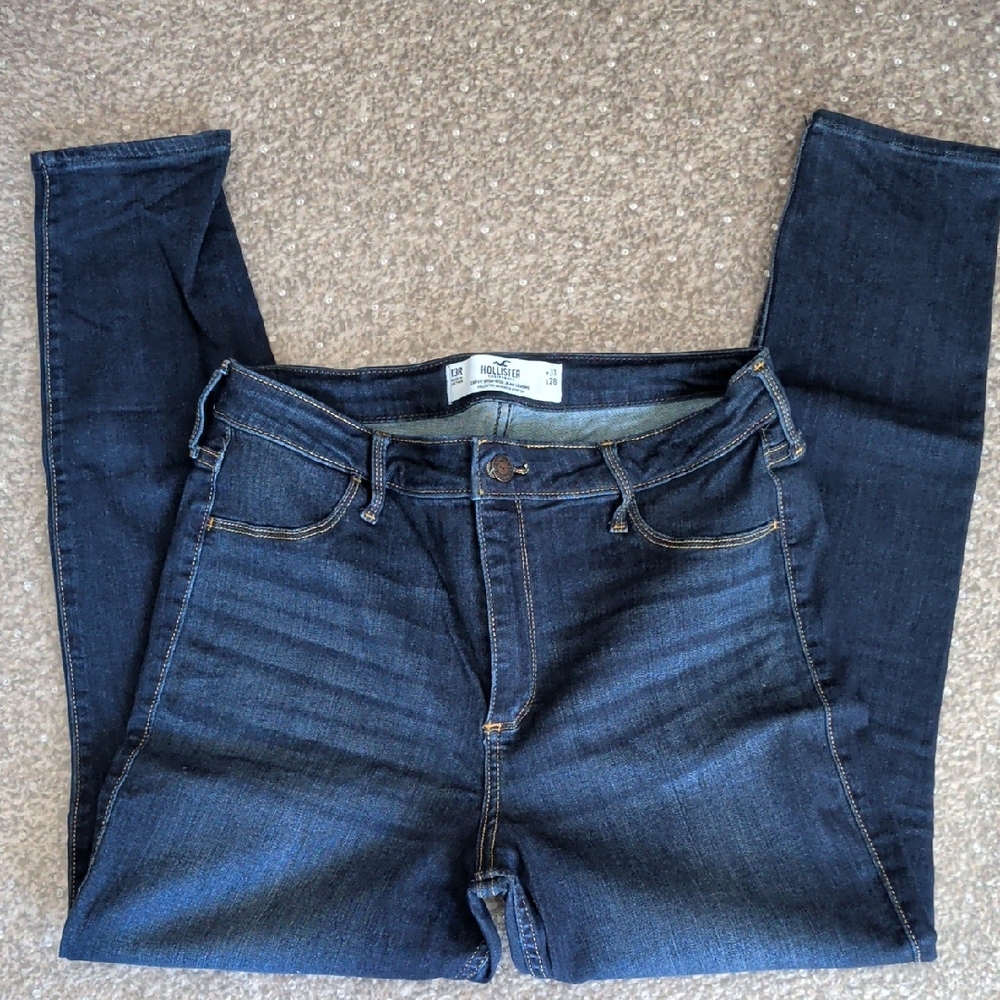 Hollister Women's Dark Blue Curvy Skinny Jeans
